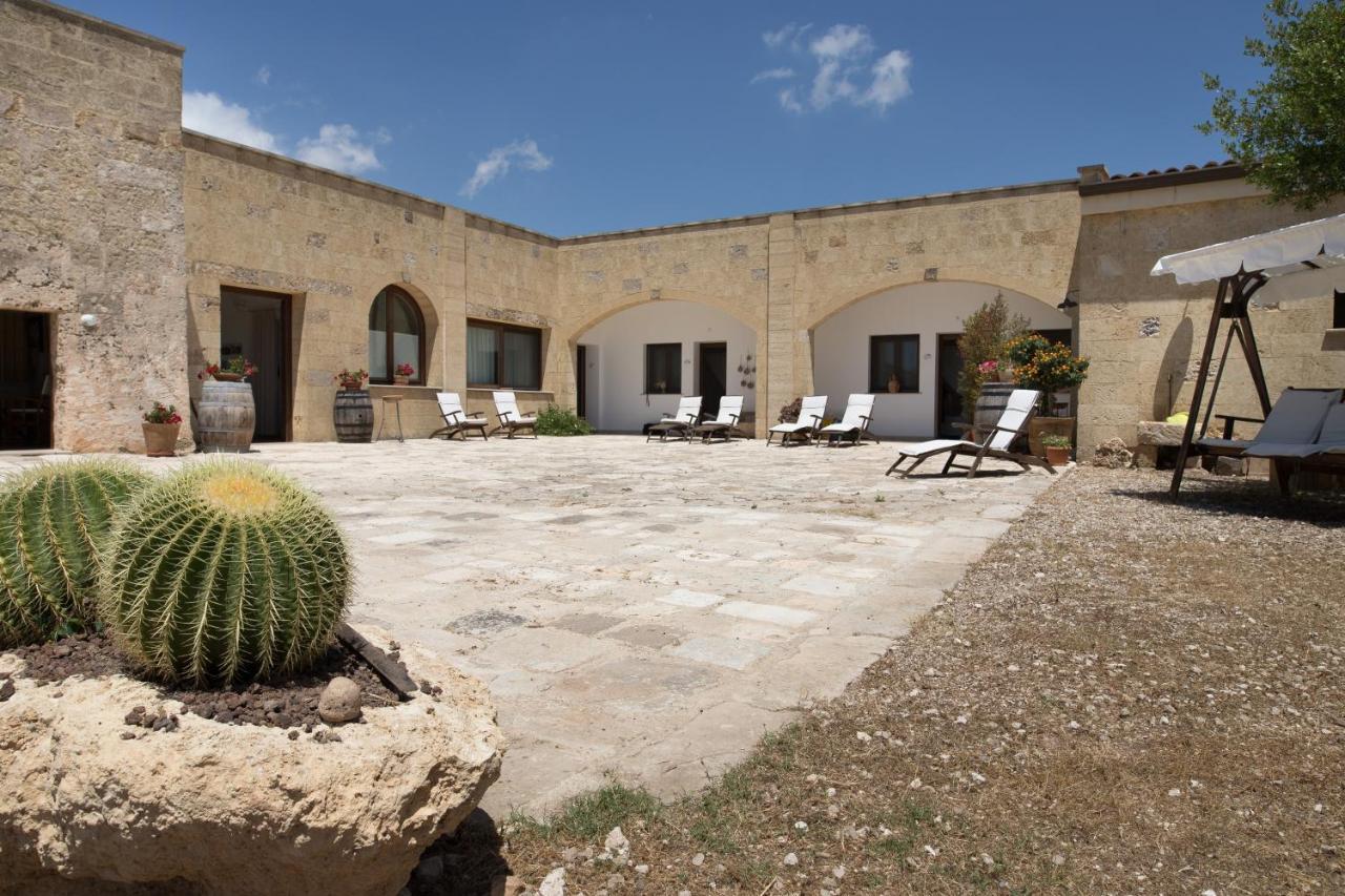 Antica Masseria Ficazzana - Tenuta Marina Di Pescoluse Exteriör bild
