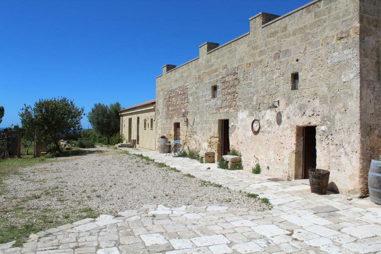 Antica Masseria Ficazzana - Tenuta Marina Di Pescoluse Exteriör bild